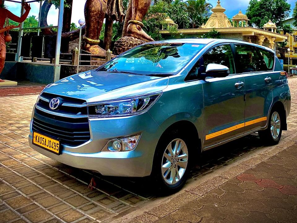Toyota Innova taxi in Mangalore