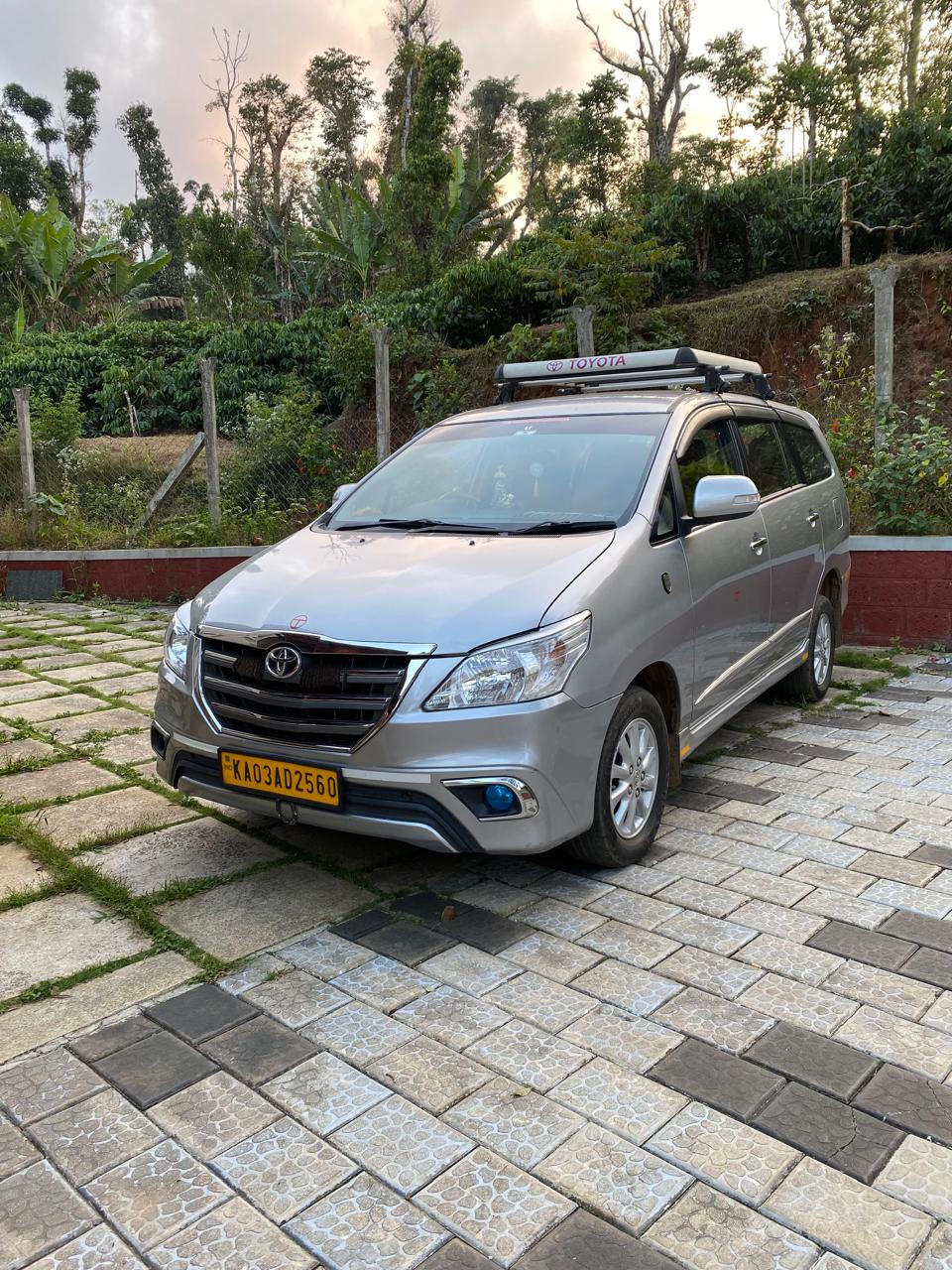 Toyota Innova taxi in Mangalore